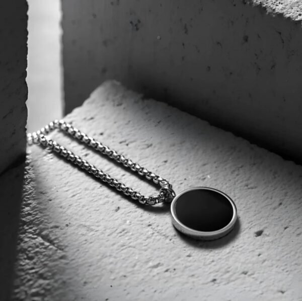 Midnight Charisma Pendant – Men’s Sleek Black Necklace